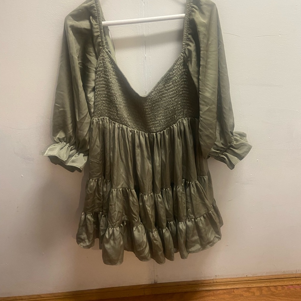 MARBLE Green Smocked Puff Sleeve Tunic